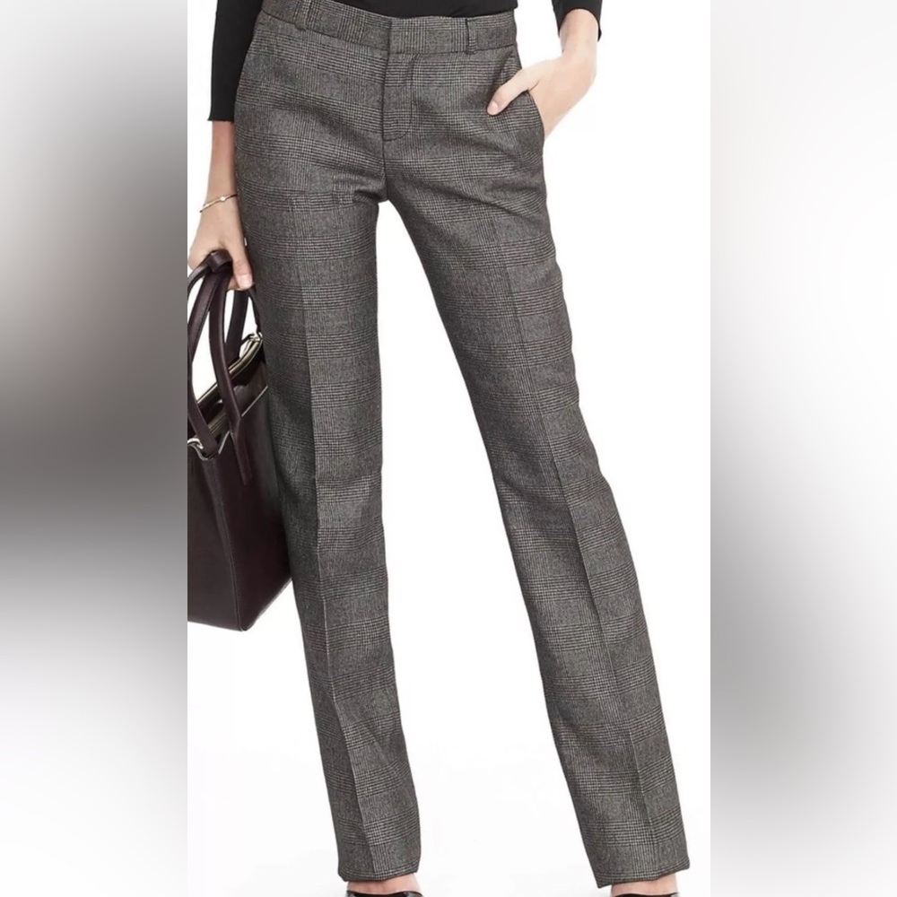 Banana Republic Logan Fit Shine plaid pants. Never worn retail 98‎